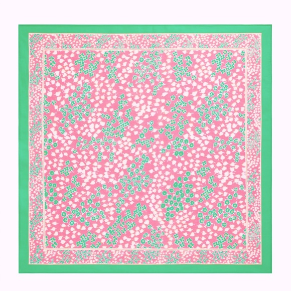 Talbots LOVELY FLORAL NECKERCHIEF New - Picture 2 of 2